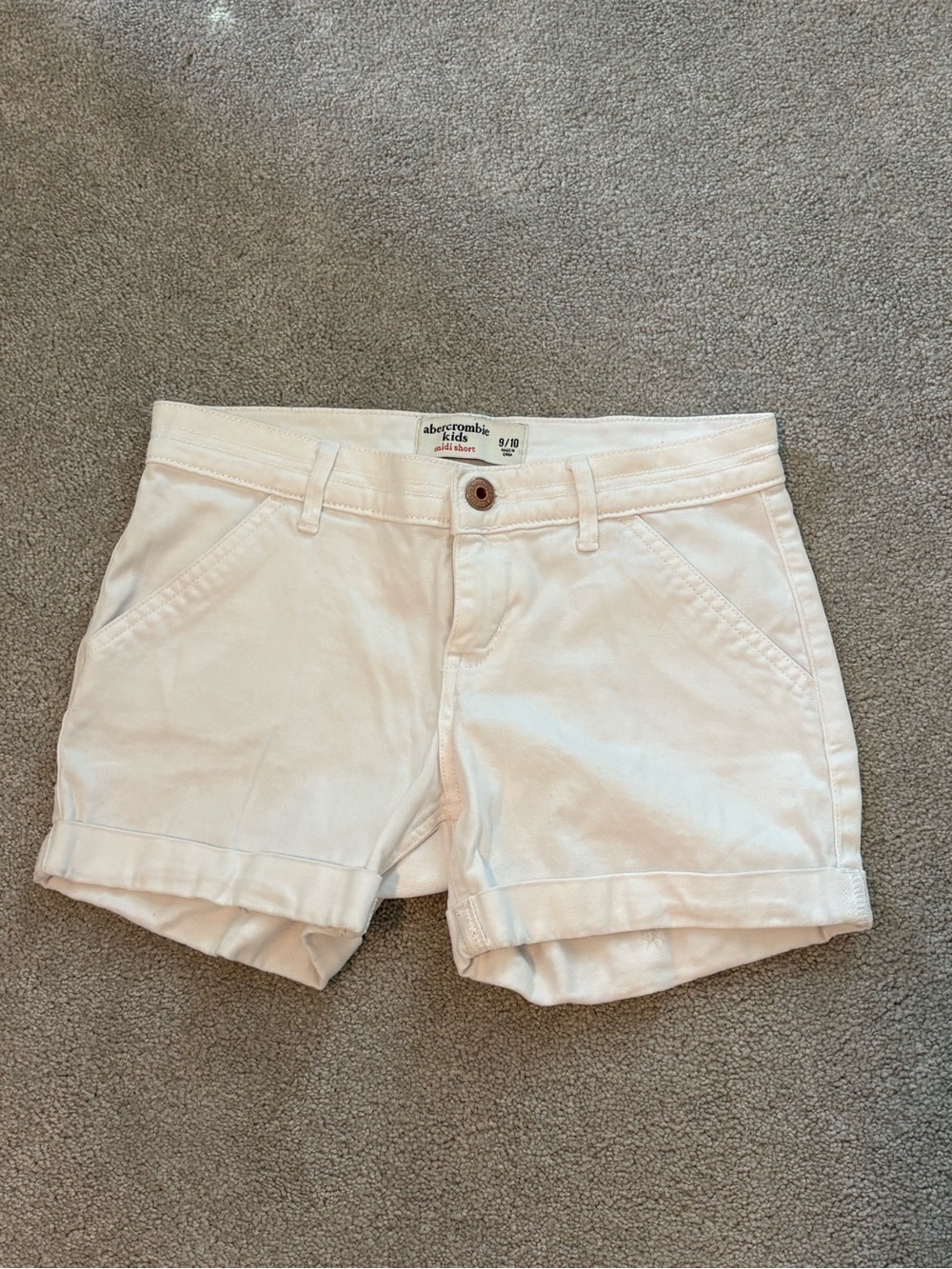 Abercrombie & Fitch White Chino Roll-Hem Kids Shorts